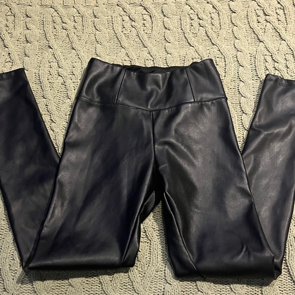 Black Faux Leather Leggings - Picture 1 of 4